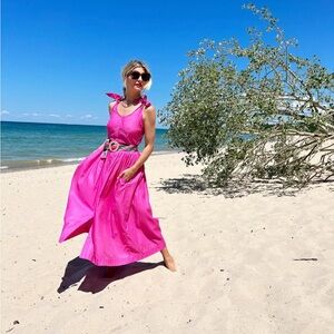 BURU Le Scoop Dress in Hot Pink Size Large